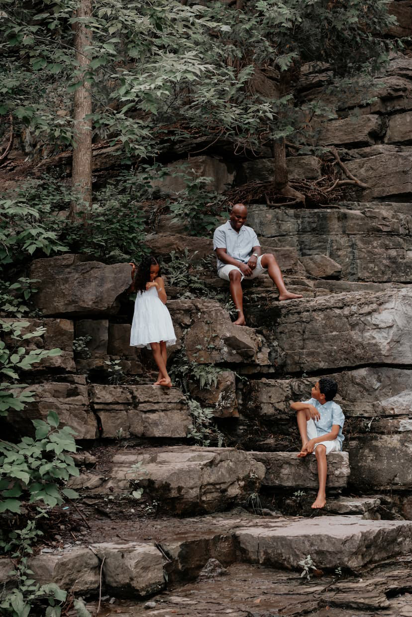 Family Photo Session at the Princess Louise Falls in Orléans, Ontario
